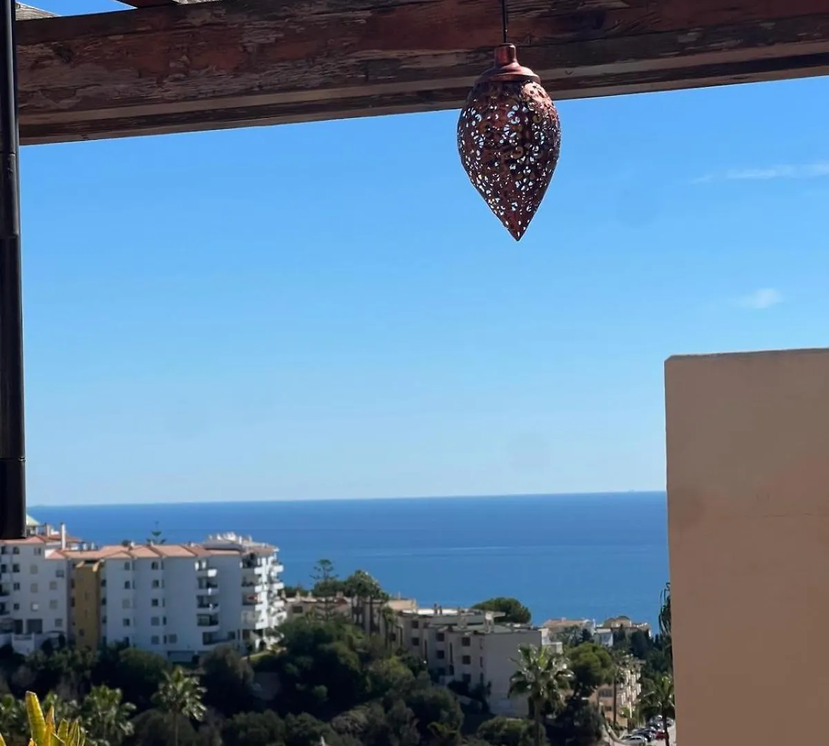Riviera Retreat With Rooftop And Sea Views Mijas