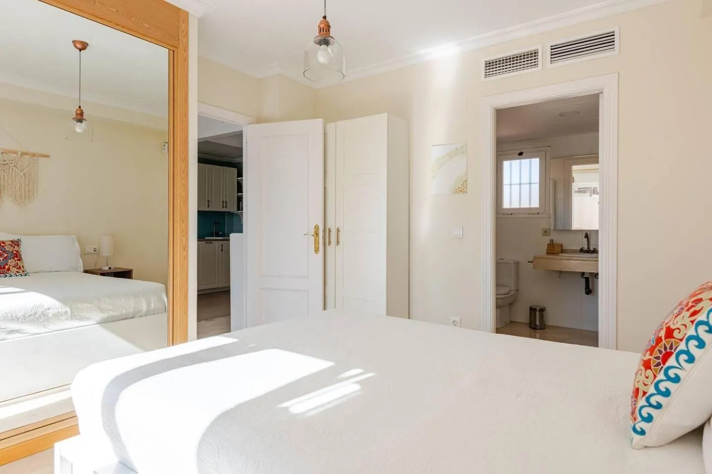 Riviera Retreat With Rooftop And Sea Views Mijas Spain