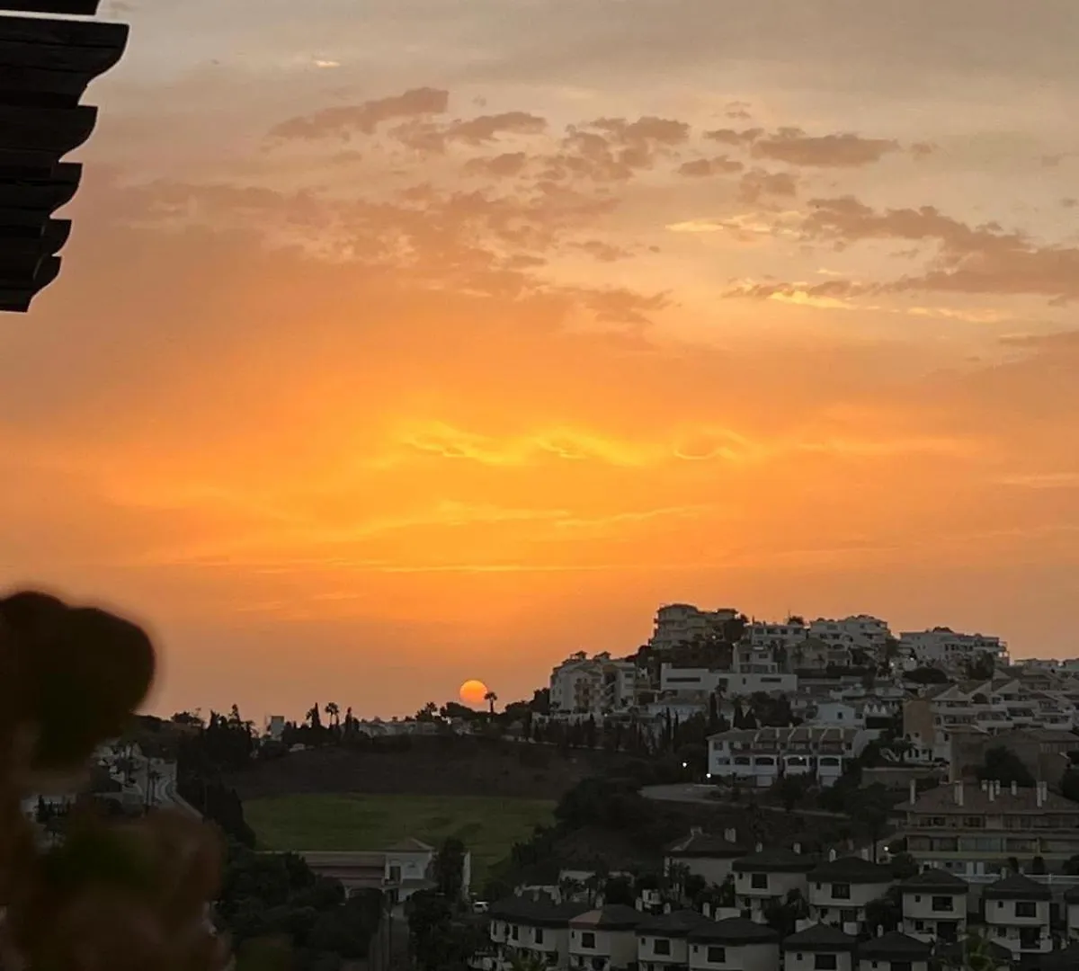 מיחאס Riviera Retreat With Private Rooftop And Sea Views 0*,  ספרד